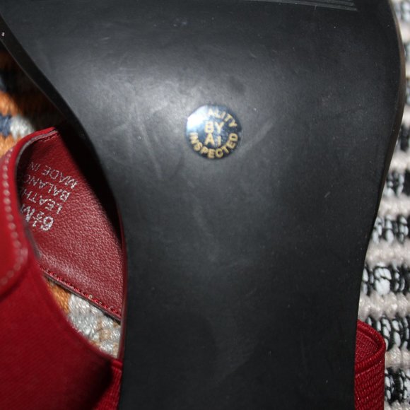 Worthington Red Leather Sandals Heels - Picture 12 of 13